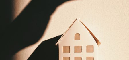 Avoid these 5 Guest Screening Mistakes: A Guide to Protecting Your Property